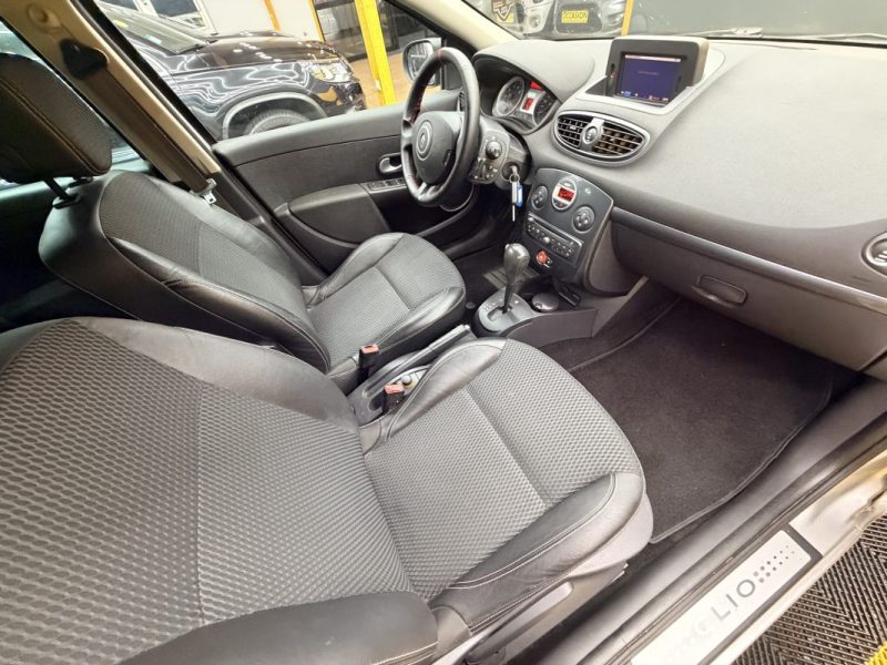 RENAULT CLIO III 1.6 16V 110CH EXCEPTION 2 BOITE AUTOMATIQUE 2009