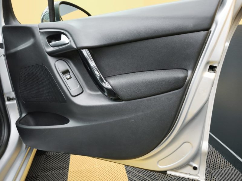 CITROEN C3 1.2 VTI 82 CH CONFORT 2015