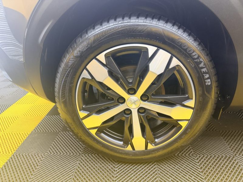 PEUGEOT 3008 1.5 BLUEHDI 130CH S&S GT EAT8 