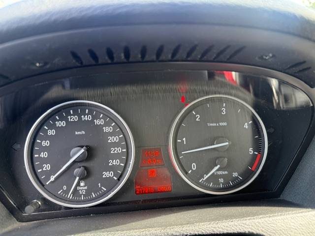 BMW X5 XDRIVE 40D  2011 - 216373 KM