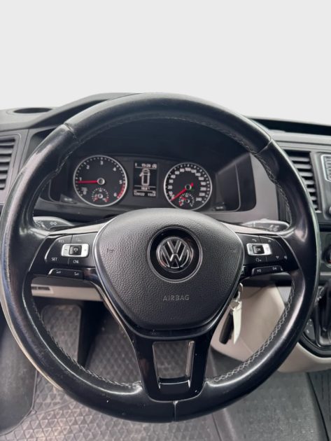 VOLKSWAGEN TRANSPORTER 2.0 TDI 150CH DSG7 5 PLACES ATTELAGE