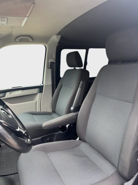 VOLKSWAGEN TRANSPORTER 2.0 TDI 150CH DSG7 5 PLACES ATTELAGE