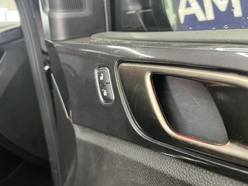 Ford Ranger 2.0 TDCI 213CH Super Cab Limited BVA10 | Entretien OK | Boite automatique