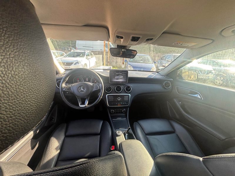 MERCEDES CLASSE GLA 200 2.2 CDI - 16V TURBO 2019