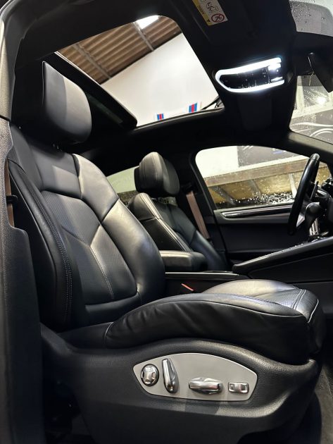 MAGNIFIQUE PORSCHE MACAN S 3.0 V6 354 CH (FULL SUIVI D’ENTRETIEN PORSCHE, TOIT OUVRANT, SONO BOSE)