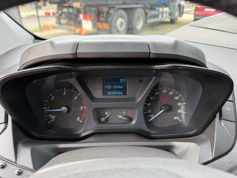 FORD TRANSIT CUSTOM KOMBI 300 L1H2 2.2 TDCI 125 AMBIENTE - 9 places