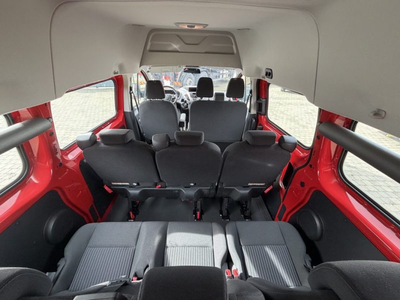 FORD TRANSIT CUSTOM KOMBI 300 L1H2 2.2 TDCI 125 AMBIENTE - 9 places