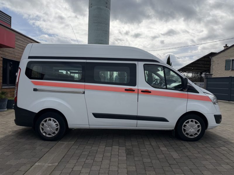 FORD TRANSIT CUSTOM KOMBI 300 L1H2 2.2 TDCI 125 AMBIENTE - 9 places