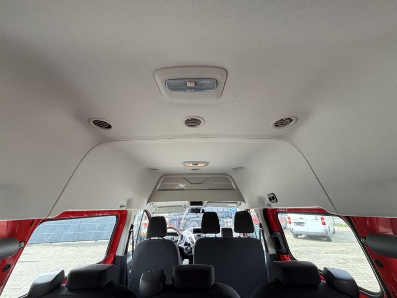 FORD TRANSIT CUSTOM KOMBI 300 L1H2 2.2 TDCI 125 AMBIENTE - 9 places