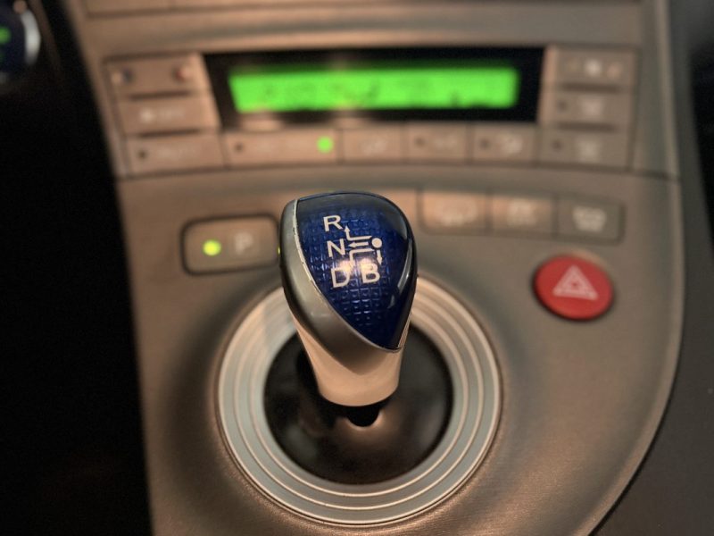 TOYOTA PRIUS - 1.8 L - HYBRIDE RECHARGEABLE - DYNAMIC - ENTRETIEN SUIVI TOYOTA 