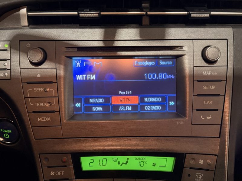 TOYOTA PRIUS - 1.8 L - HYBRIDE RECHARGEABLE - DYNAMIC - ENTRETIEN SUIVI TOYOTA 