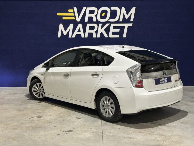 TOYOTA PRIUS - 1.8 L - HYBRIDE RECHARGEABLE - DYNAMIC - ENTRETIEN SUIVI TOYOTA 