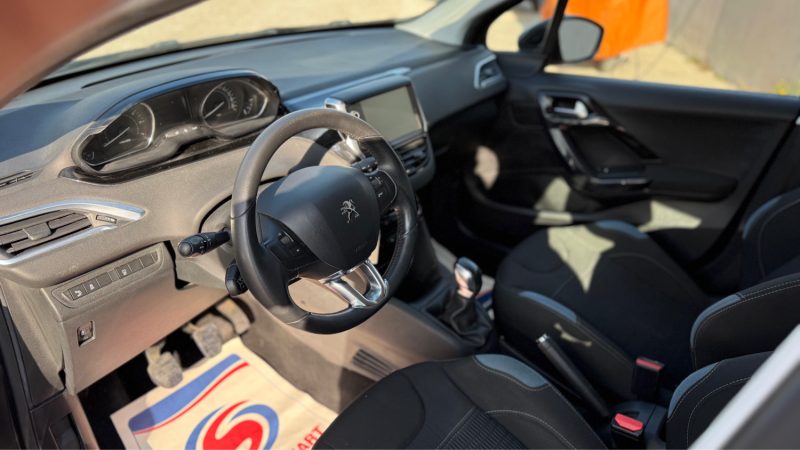 PEUGEOT 208 1.2 82 CV E THP  ALLURE  5P 2014