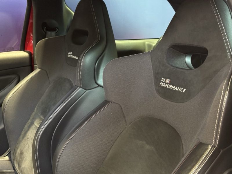 DS DS 3 1.6 THP 208 1598CM3 208CV PACK CARBONE / ENTRETIEN COMPLET DS / CAMÉRA DE RECUL 