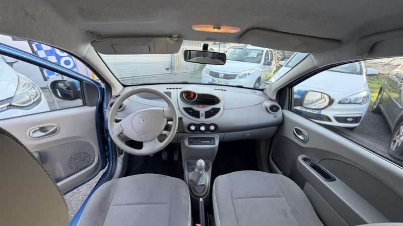 RENAULT TWINGO II 1.2 16V 1149CM3 75CV  Garantie 