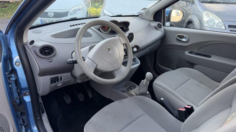 RENAULT TWINGO II 1.2 16V 1149CM3 75CV  Garantie 