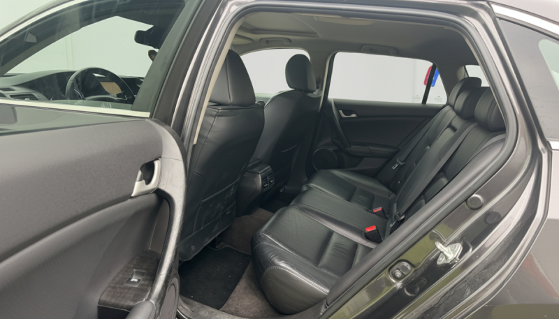 HONDA ACCORD TOURER 2.2 L I-DTEC INNOVA PACK 150 ch