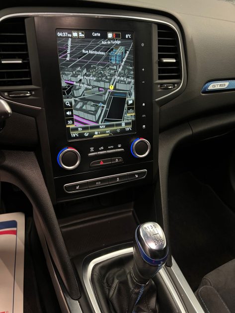 MAGNIFIQUE RENAULT MEGANE GT LINE  TCE 130 CH (RADAR DE RECUL, ÉCRAN MULTIMÉDIA, SIÈGES CHAUFFANTS)