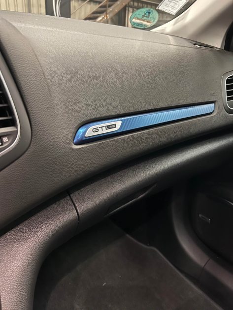 MAGNIFIQUE RENAULT MEGANE GT LINE  TCE 130 CH (RADAR DE RECUL, ÉCRAN MULTIMÉDIA, SIÈGES CHAUFFANTS)