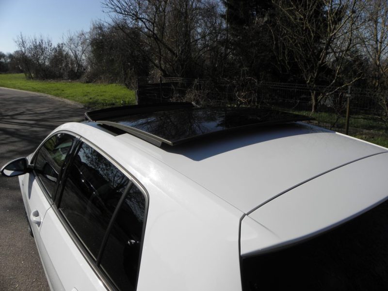 VOLKSWAGEN GOLF VII 1.2 TSI 105CH BLUEMOTION TECHNOLOGY CUP 5P 2014