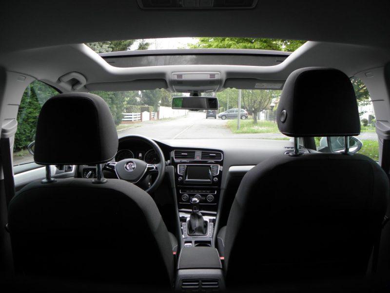 VOLKSWAGEN GOLF VII 1.2 TSI 105CH BLUEMOTION TECHNOLOGY CUP 5P 2014