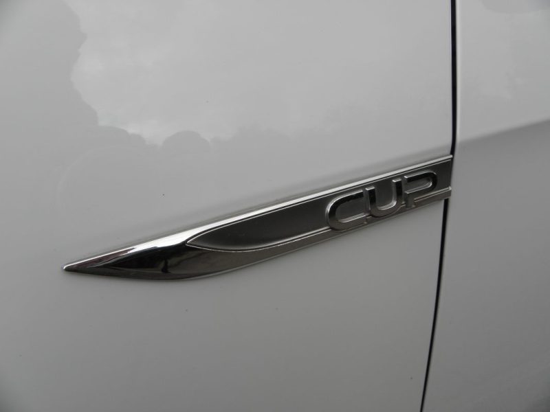 VOLKSWAGEN GOLF VII 1.2 TSI 105CH BLUEMOTION TECHNOLOGY CUP 5P 2014