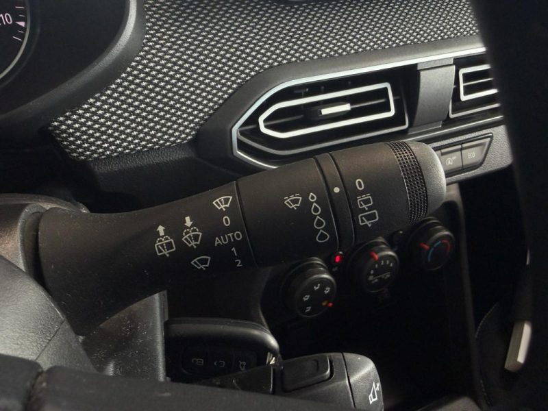 🔹 Dacia Sandero 1.0 TCE 101 Cg GPL Expression 🚗 Caméra de recul🍎 Apple CarPlay 🛡️ Garantie