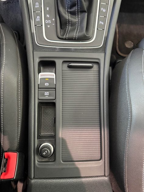  Volkswagen Golf 7 GTD 2.0 TDI 210ch DSG6 (ABT) – Full entretien Volkswagen – Garantie 12mois 