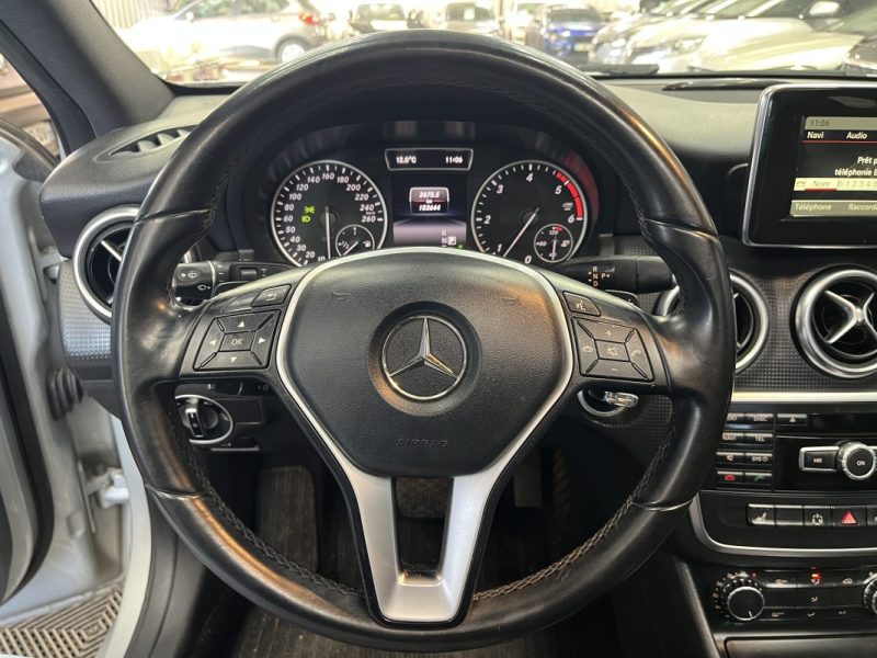 Mercedes-Benz Classe A A200 CDI Intuition BA | Toit ouvrant | Sièges mémoire | Siège chauffant