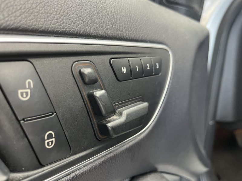 Mercedes-Benz Classe A A200 CDI Intuition BA | Toit ouvrant | Sièges mémoire | Siège chauffant