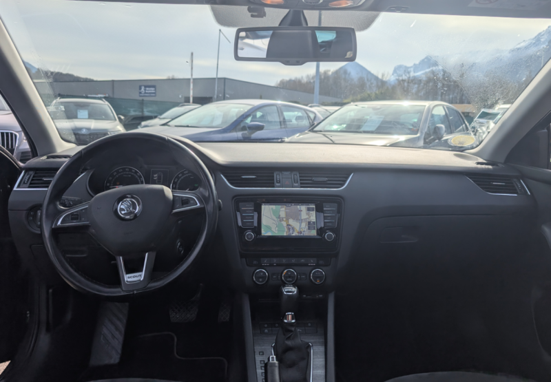 SKODA OCTAVIA COMBI 2.0 TDI 184CV 4X4 SCOUT DSG6 ECRAN TOIT OUVRANT PAN