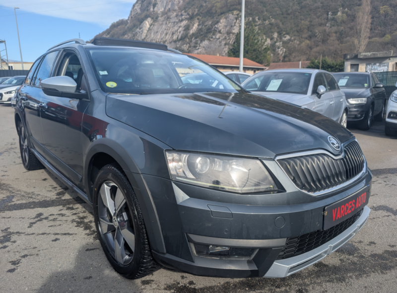 SKODA OCTAVIA COMBI 2.0 TDI 184CV 4X4 SCOUT DSG6 ECRAN TOIT OUVRANT PAN