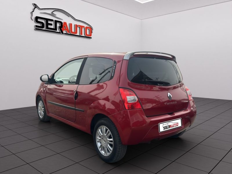 RENAULT TWINGO II 1.2 16V 75 RIP CURL