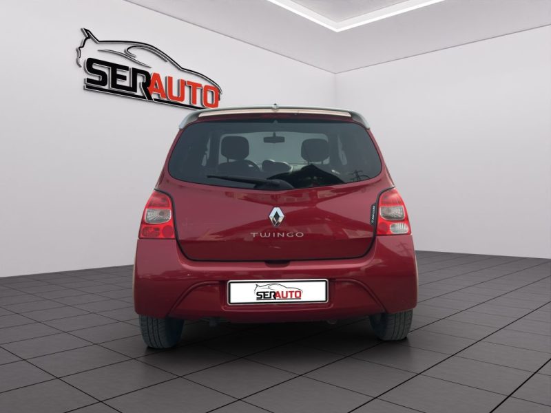 RENAULT TWINGO II 1.2 16V 75 RIP CURL