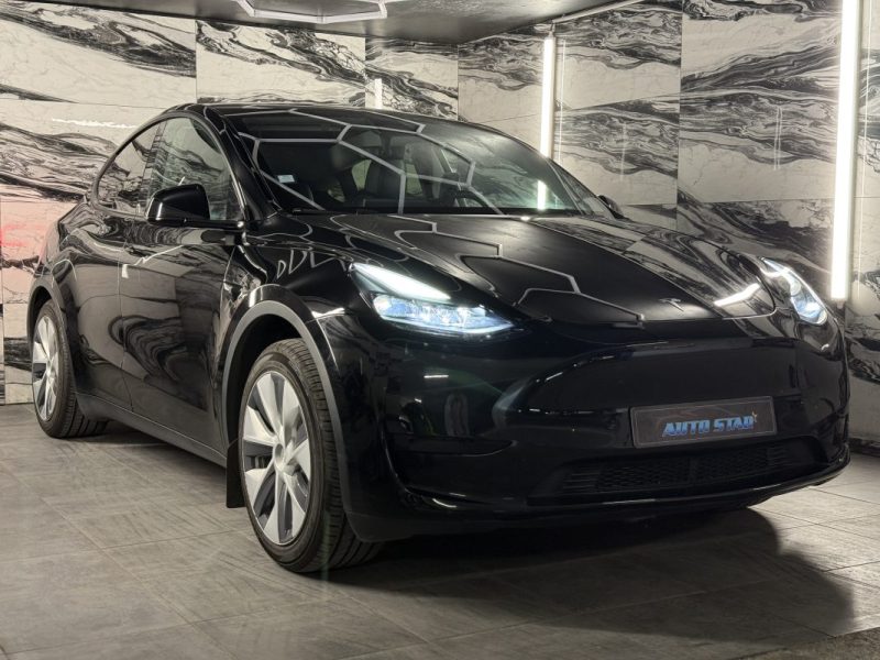 TESLA MODEL Y STANDARD RANGE 2023
