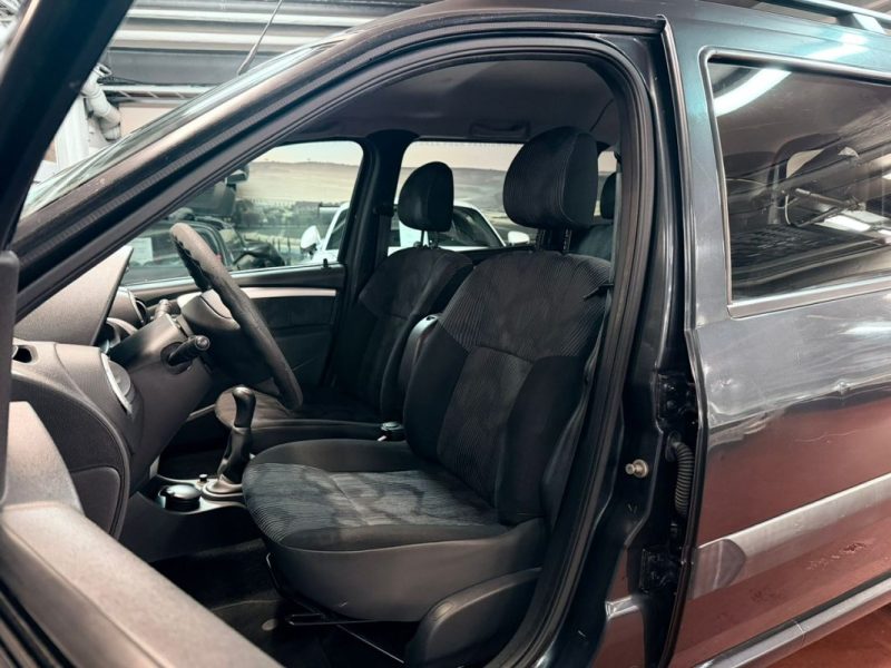 DACIA Logan MCV 1.6 16V FLEXIFUEL 2010