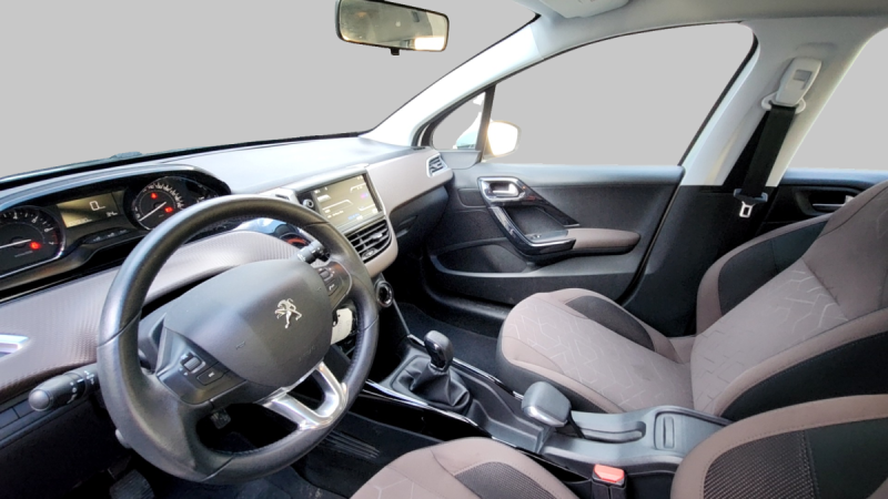 PEUGEOT 2008 1.2 VTI ACTIVE 2013