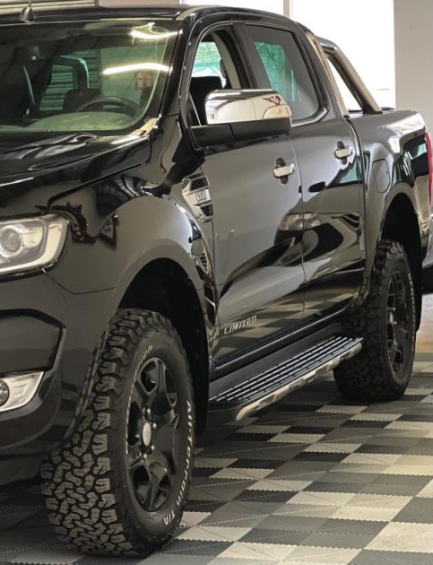 FORD RANGER 3.2 TDCI 200CH DOUBLECABINE LIMITED BLACK EDITION 