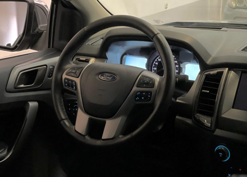 FORD RANGER 3.2 TDCI 200CH DOUBLECABINE LIMITED BLACK EDITION 