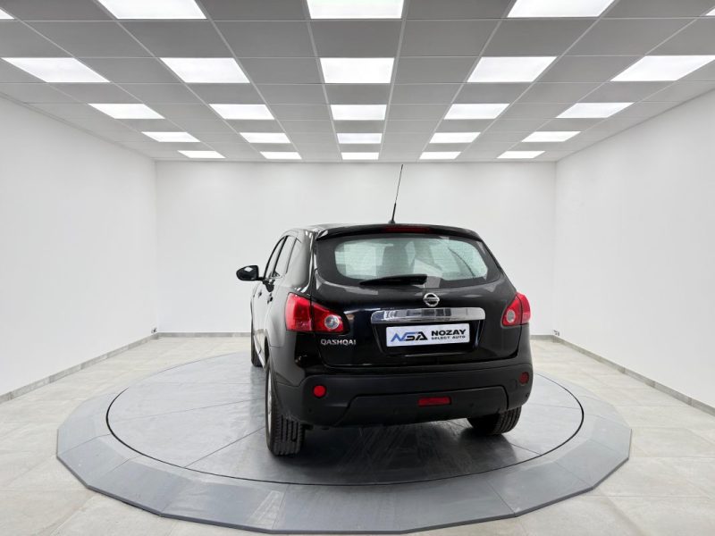 NISSAN QASHQAI 2.0 140 CONNECT EDITION 