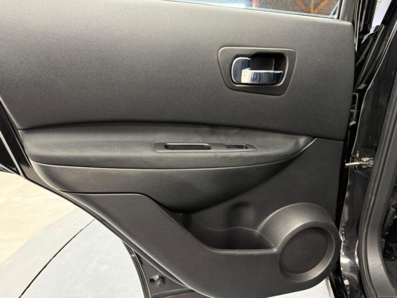 NISSAN QASHQAI 2.0 140 CONNECT EDITION 