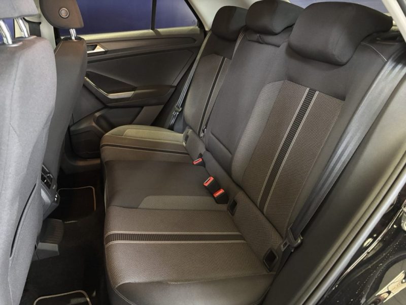 VOLKSWAGEN T-ROC 1.5 TSI EVO 150CH LOUNGE 1ER MAIN / ENTRETIEN COMPLET VOLKSWAGEN
