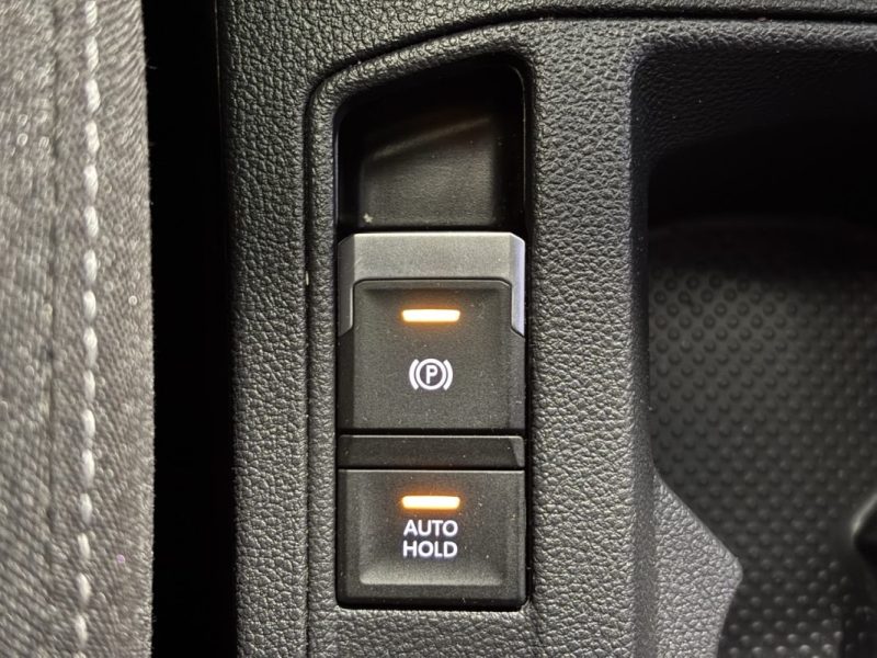 VOLKSWAGEN T-ROC 1.5 TSI EVO 150CH LOUNGE 1ER MAIN / ENTRETIEN COMPLET VOLKSWAGEN