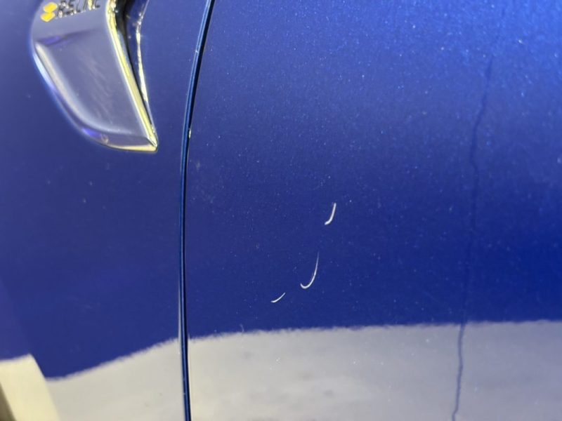 RENAULT CLIO V 1.0 TCE 90CH RS-LINE CAMÉRA 360° / CARPLAY / PARK ASSIST / LIVING LIGHTS