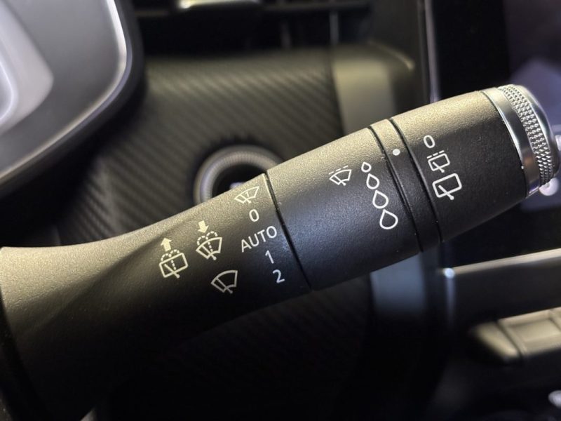 RENAULT CLIO V 1.0 TCE 90CH RS-LINE CAMÉRA 360° / CARPLAY / PARK ASSIST / LIVING LIGHTS