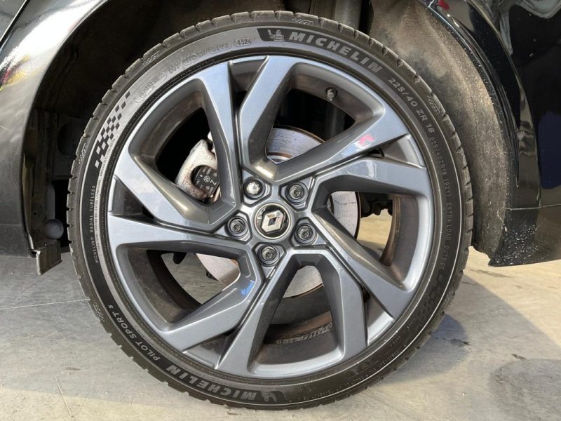 RENAULT MEGANE IV 1.6 E-TECH PLUG-IN 160CH RS-LINE *** BOSE SOUND SYSTEM / PARK ASSIST ***