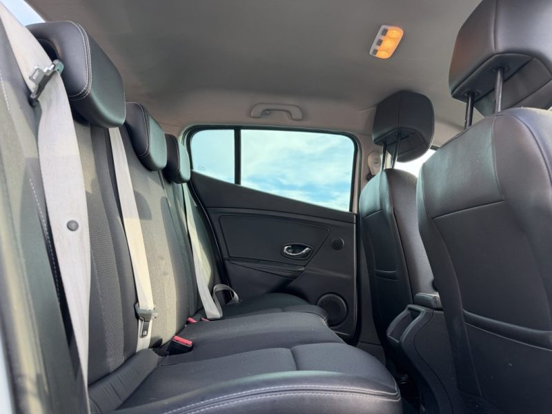 RENAULT MEGANE 3 1.2 TCE 130 CV - GARANTIE 12 mois - BOSE 