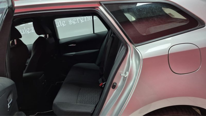 TOYOTA COROLLA TOURING SPORTS 122cv DYNAMIC BUSINESS/1 ERE MAIN/TVA RECUPERABLE