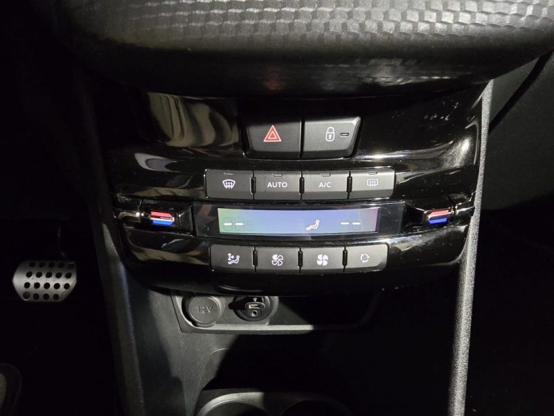 PEUGEOT 2008 1.2 GT-LINE 110Cv - BV6 - DISTRIBTUION OK -ENTRETIEN OK