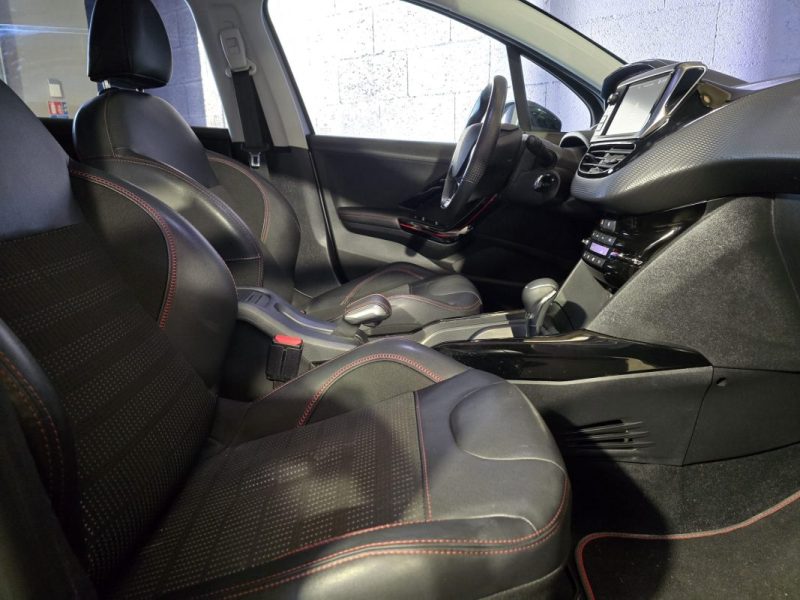 PEUGEOT 2008 1.2 GT-LINE 110Cv - BV6 - DISTRIBTUION OK -ENTRETIEN OK